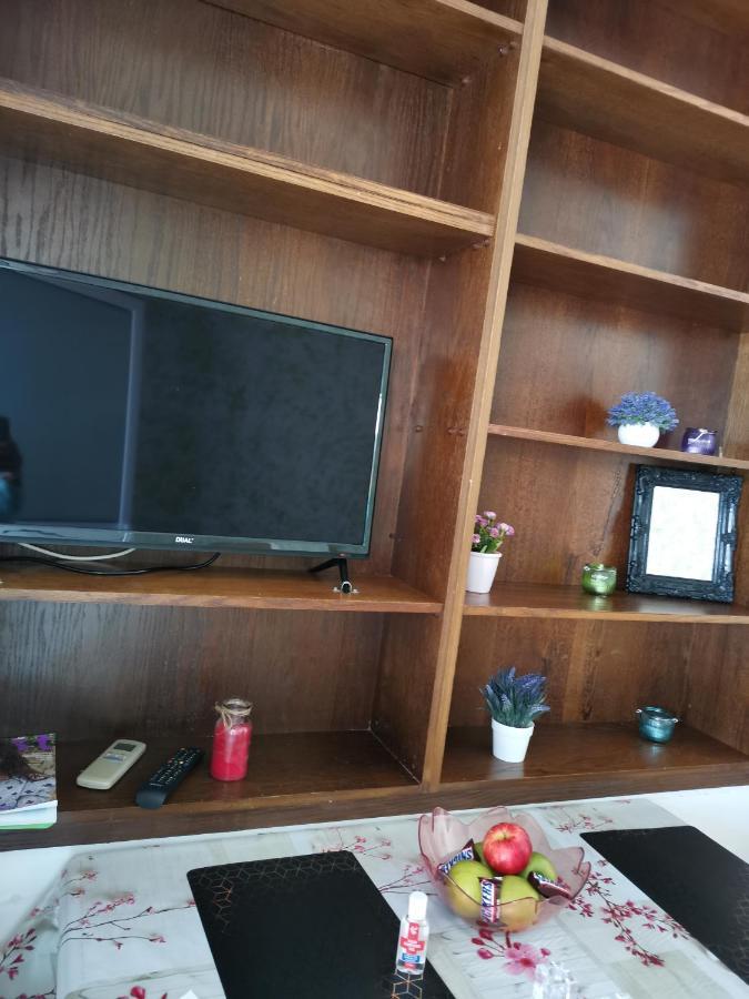 Hamboula Apartment Polis Bagian luar foto