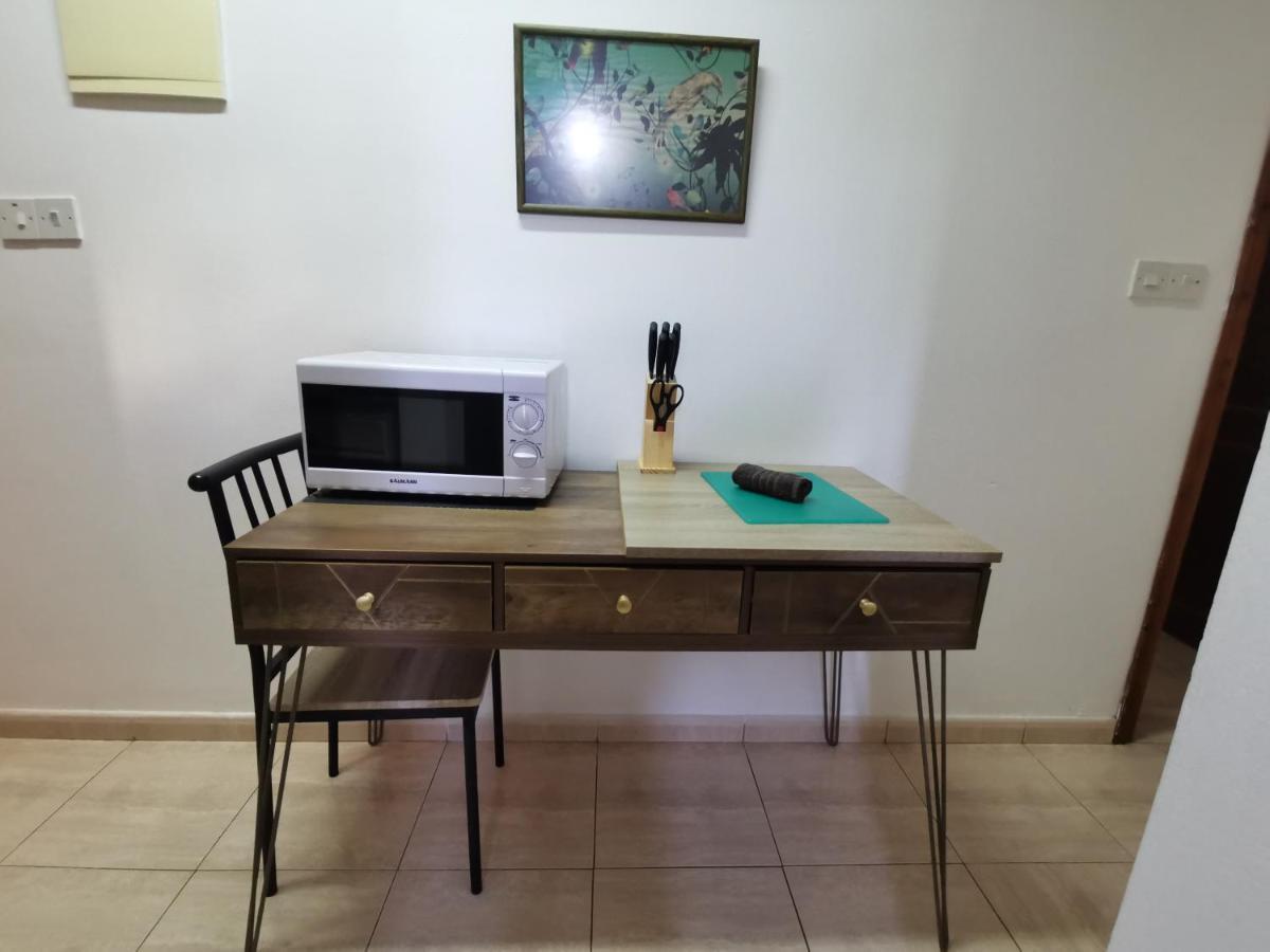 Hamboula Apartment Polis Bagian luar foto